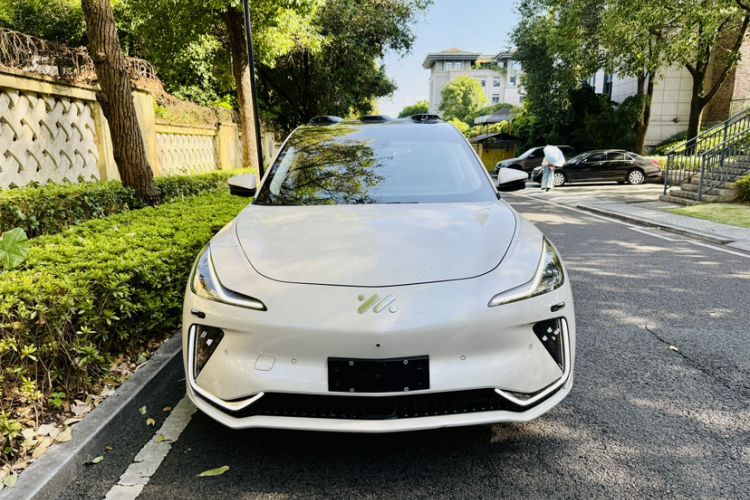 Used IM LS6 2023 Max Enhanced Performance Edition Exterior 1
