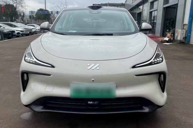 Used IM LS6 2023 Max Standard Edition Exterior 2