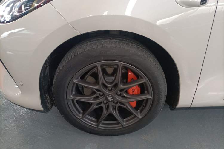 Used IM LS6 2023 Max Standard Edition Exterior 4