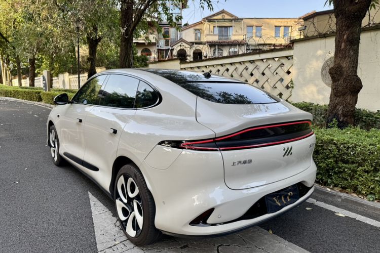 Used IM LS6 2023 Max Enhanced Performance Edition Exterior 4