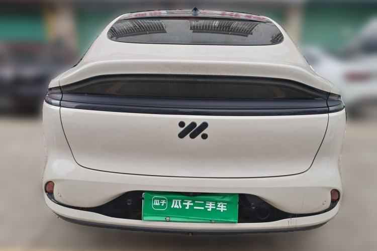 Used IM LS6 2023 Max Standard Edition Exterior 4