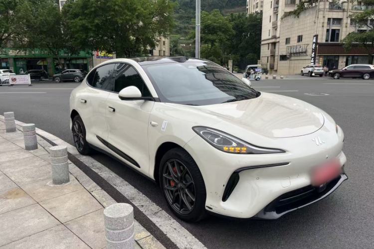 Used IM LS6 2023 Max Standard Edition Exterior 5