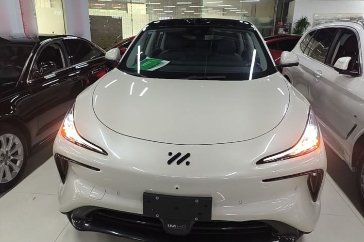 Used IM LS6 2023 Max Standard Edition Front