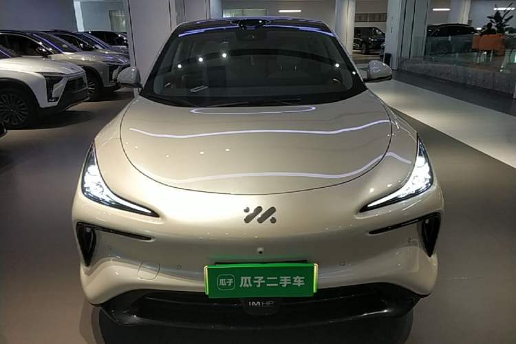 Used IM LS6 2023 Max Enhanced Performance Edition Front