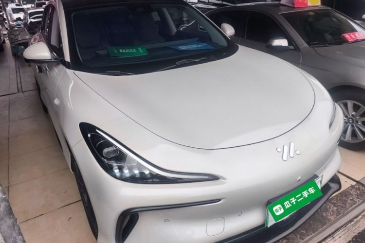 Used IM LS6 2023 Max Standard Edition Front Right 45 Deg