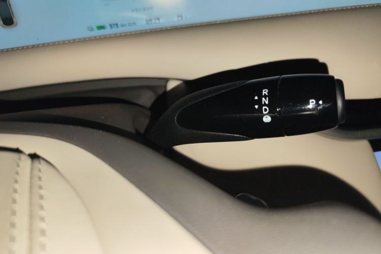 Used IM LS6 2023 Max Enhanced Performance Edition Gear Lever