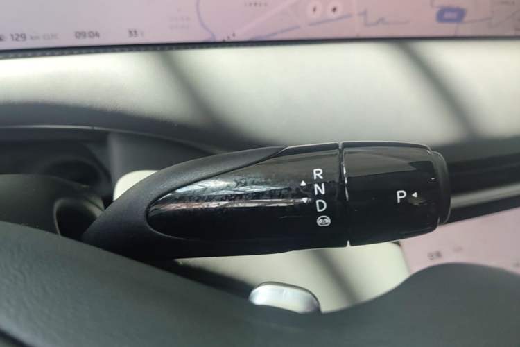 Used IM LS6 2023 Max Long-Range Version Gear Lever