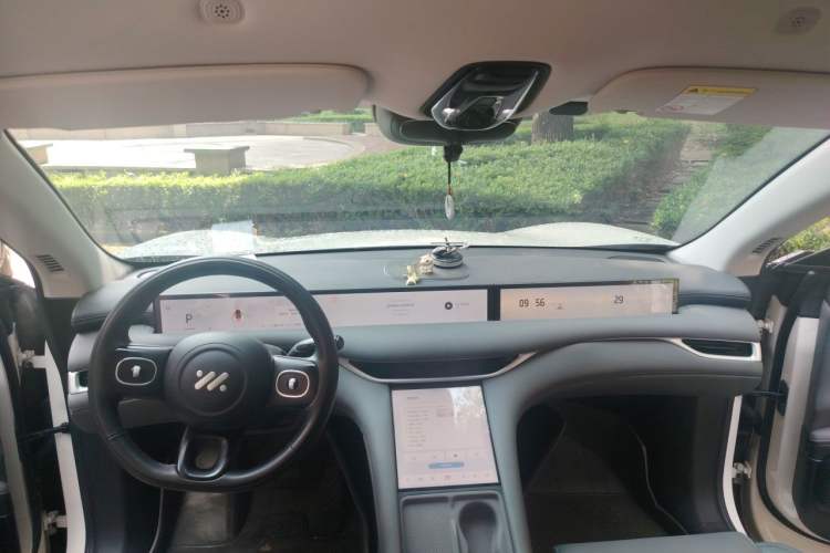 Used IM LS6 2023 Max Long-Range Version Headliner