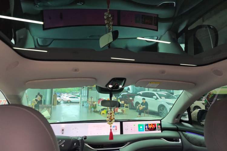 Used IM LS6 2023 Max Enhanced Performance Edition Headliner
