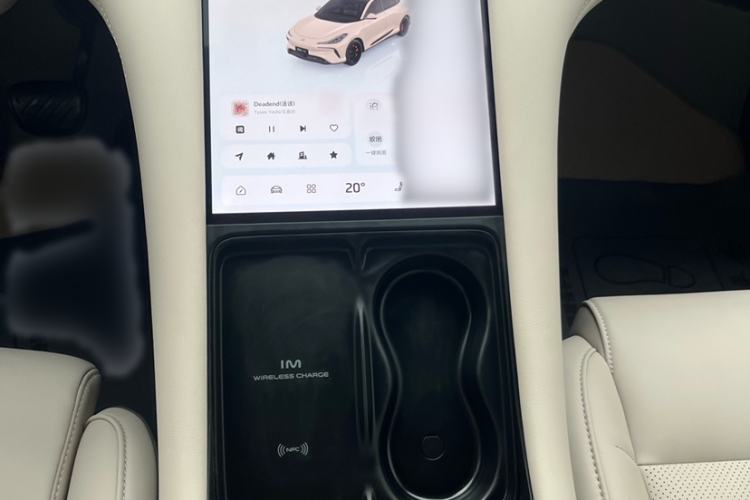 Used IM LS6 2023 Max Standard Edition Interior 1
