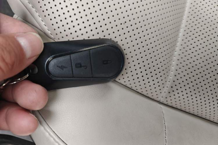 Used IM LS6 2023 Max Standard Edition Interior 1