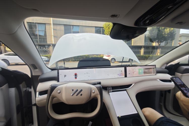 Used IM LS6 2023 Max Standard Edition Interior 2