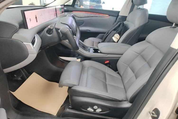 Used IM LS6 2023 Max Standard Edition Left Front Seat