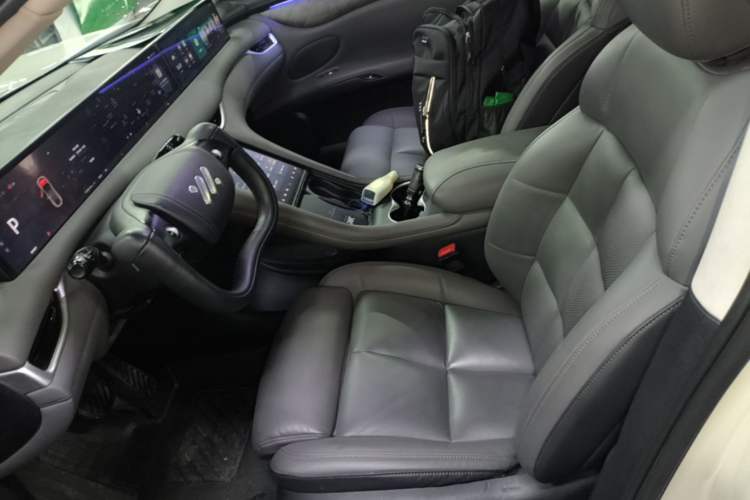 Used IM LS6 2023 Max Standard Edition Left Front Seat