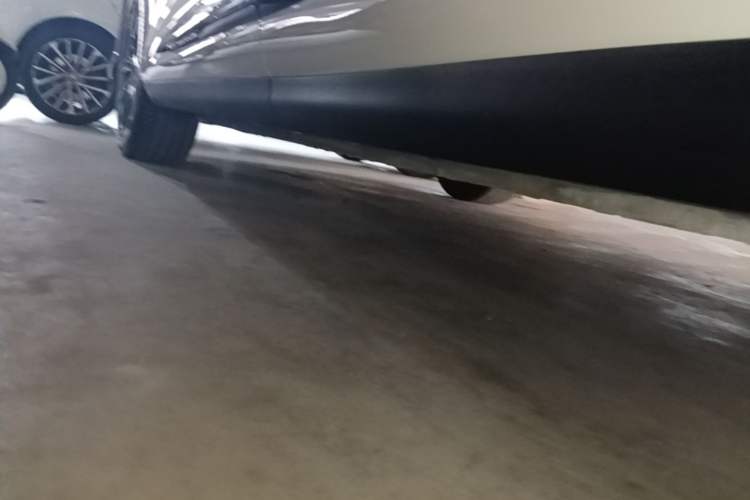 Used IM LS6 2023 Max Standard Edition Left Side Sill