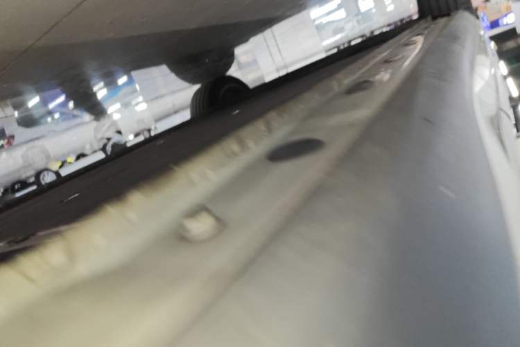 Used IM LS6 2023 Max Standard Edition Left Side Sill