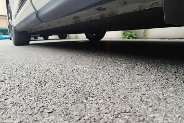 Used IM LS6 2023 Max Standard Edition Left Side Sill