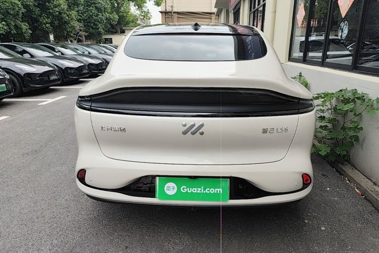 Used IM LS6 2023 Max Standard Edition Rear