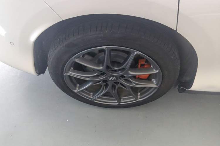 Used IM LS6 2023 Max Long-Range Version Right Rear Wheel Hub