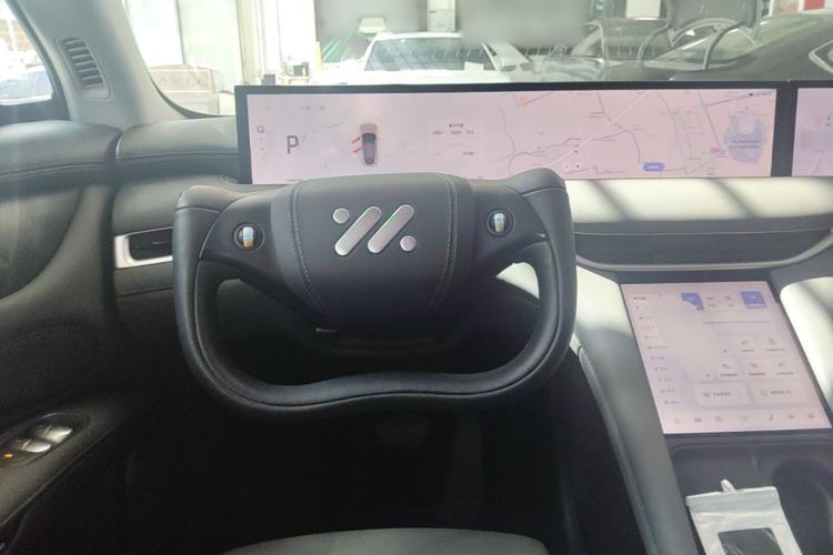 Used IM LS6 2023 Max Long-Range Version Steering Wheel