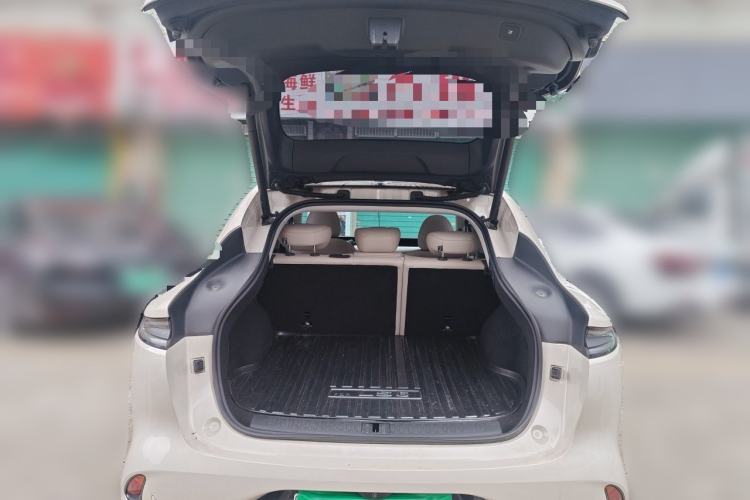 Used IM LS6 2023 Max Standard Edition Trunk
