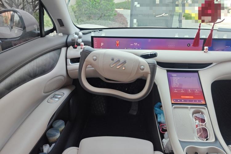 Used IM LS6 2023 Max Standard Edition Steering Wheel