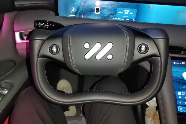 Used IM LS6 2023 Max Enhanced Performance Edition Steering Wheel