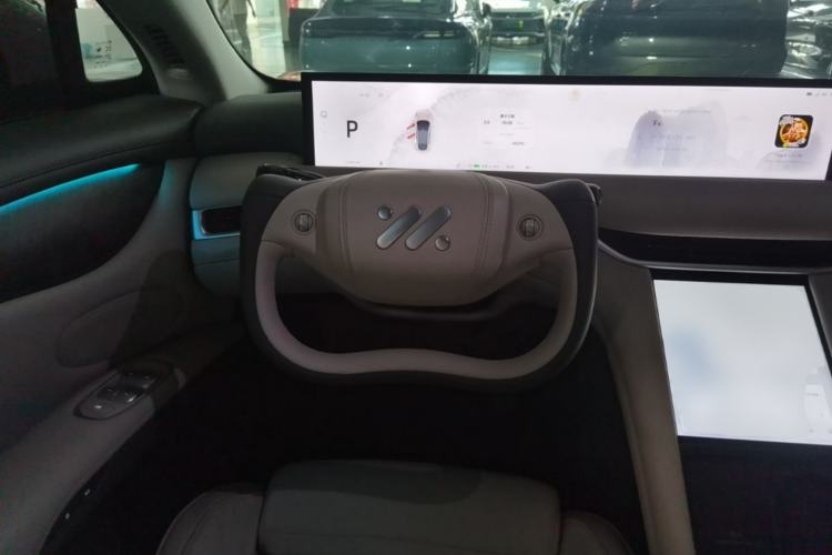 Used IM LS6 2023 Max Standard Edition Steering Wheel