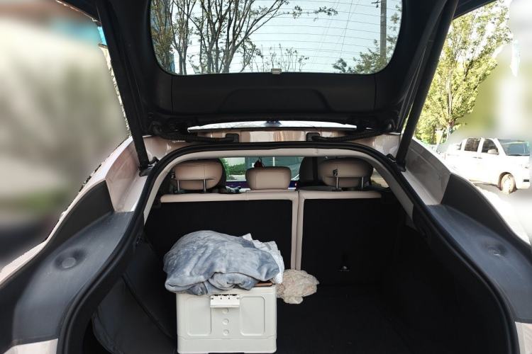 Used IM LS6 2023 Max Standard Edition Trunk