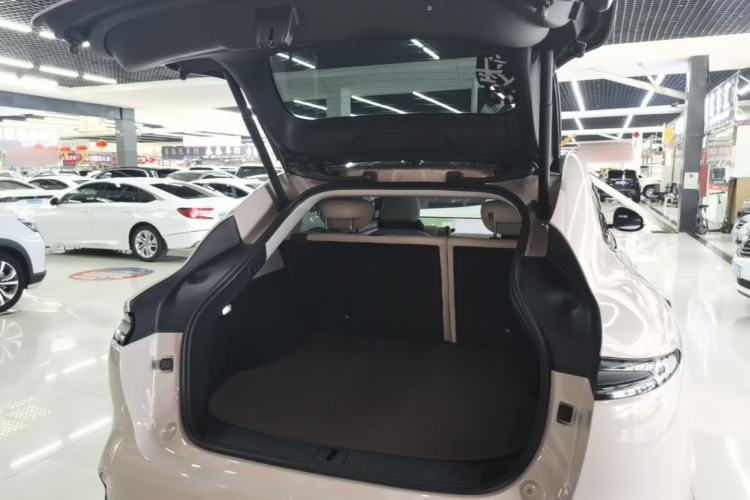 Used IM LS6 2023 Max Standard Edition Trunk