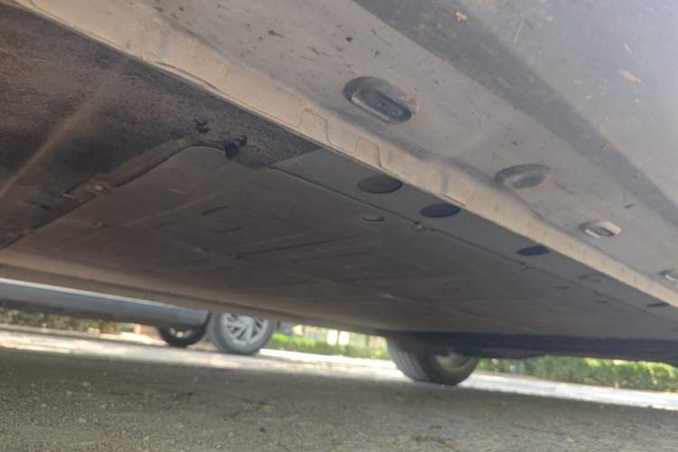 Used IM LS6 2023 Max Standard Edition Chassis Front Left