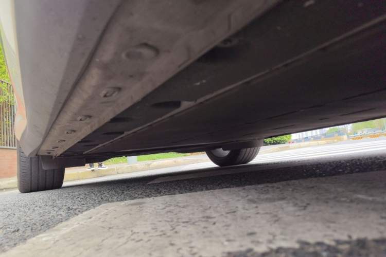 Used IM LS6 2023 Max Enhanced Performance Edition Chassis Front Right