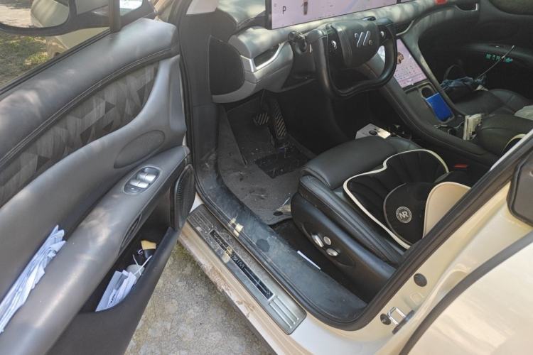 Used IM LS6 2023 Max Standard Edition Driver Seat