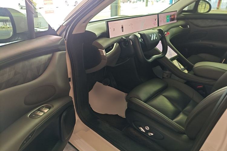 Used IM LS6 2023 Max Long-Range Version Driver Seat