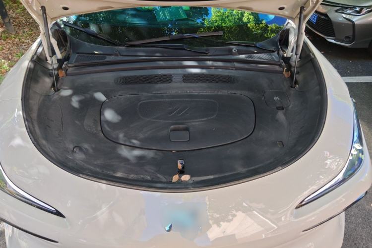 Used IM LS6 2023 Max Standard Edition Engine Bay