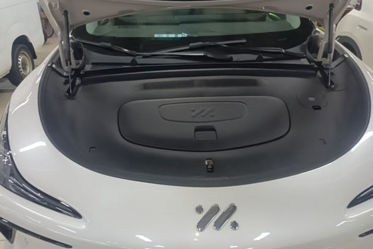Used IM LS6 2023 Max Long-Range Version Engine Bay
