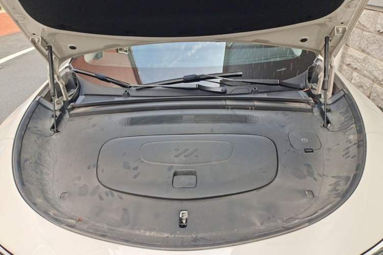 Used IM LS6 2023 Max Standard Edition Engine Bay