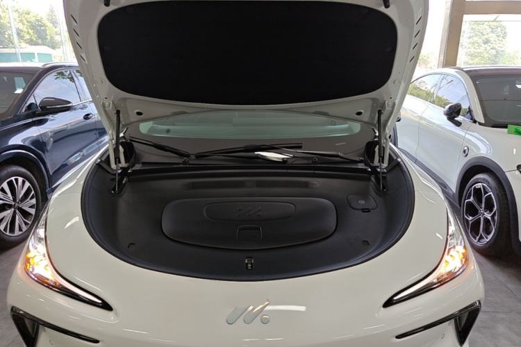 Used IM LS6 2023 Max Enhanced Performance Edition Engine Bay
