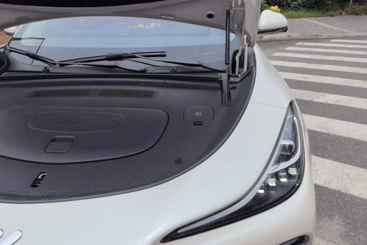 Used IM LS6 2023 Max Enhanced Performance Edition Engine Bay Left