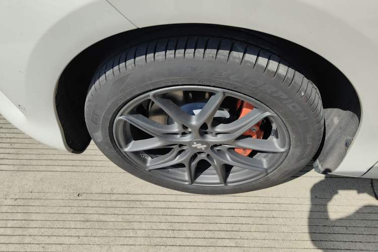 Used IM LS6 2023 Max Standard Edition Exterior 1