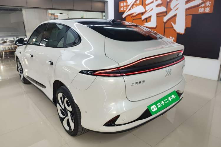 Used IM LS6 2023 Max Standard Edition Exterior 2