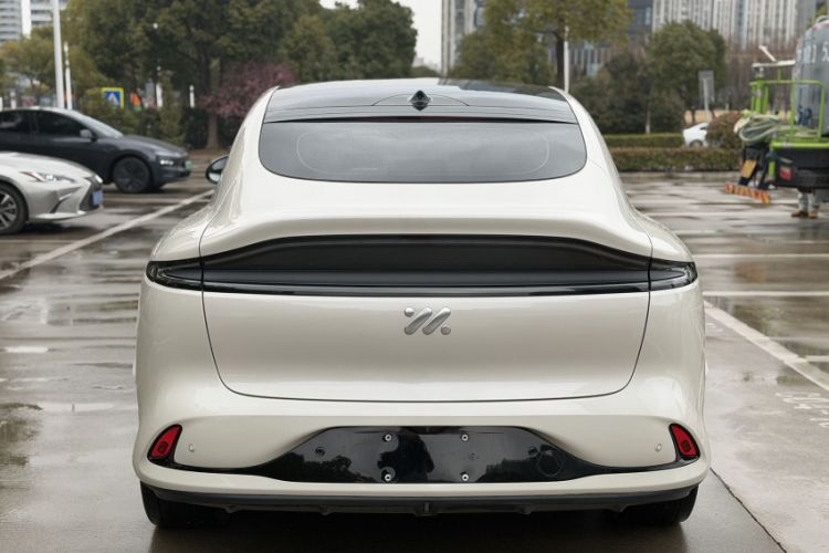 Used IM LS6 2023 Max Enhanced Performance Edition Exterior 3