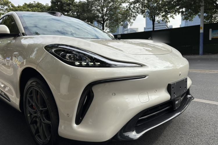 Used IM LS6 2023 Max Standard Edition Exterior 3
