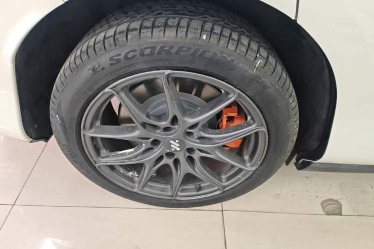Used IM LS6 2023 Max Standard Edition Exterior 5