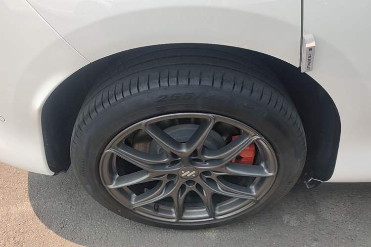Used IM LS6 2023 Max Standard Edition Exterior 5