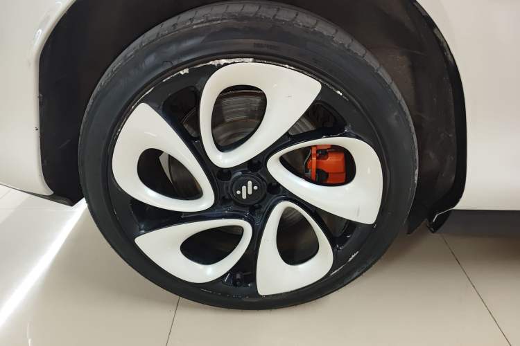 Used IM LS6 2023 Max Standard Edition Exterior 5