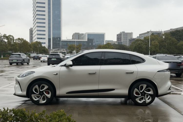 Used IM LS6 2023 Max Enhanced Performance Edition Exterior 6