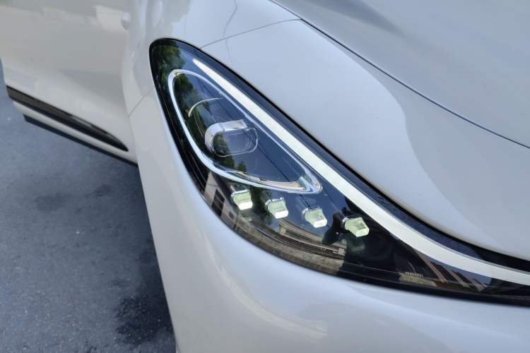 Used IM LS6 2023 Max Long-Range Version Exterior 6