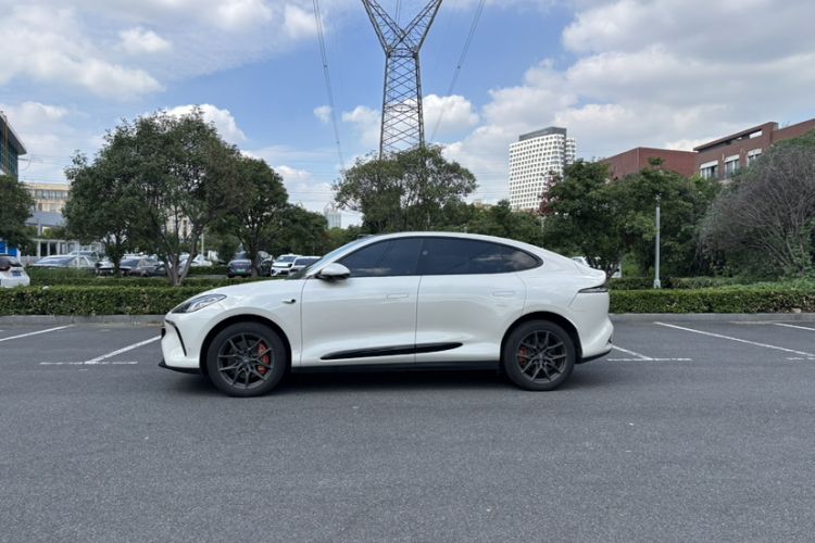 Used IM LS6 2023 Max Standard Edition Exterior 6