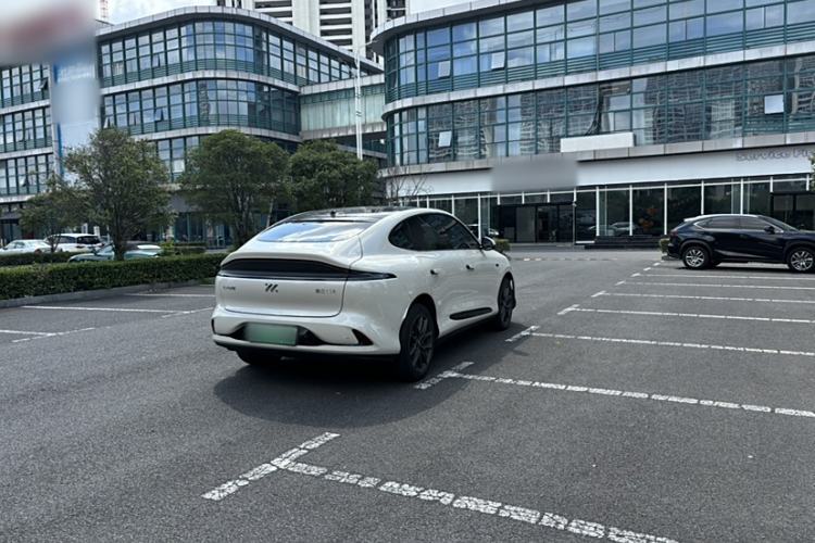 Used IM LS6 2023 Max Standard Edition Exterior 9